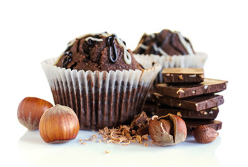 chocolate muffins with hazelnuts