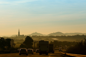 Sonnenaufgang an der A4