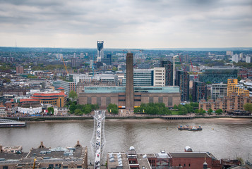 Naklejka premium Aerial View of Famous Attractions in London