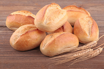 backfrische Brötchen