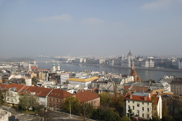 Fototapeta na wymiar La Danube à Budapest, Hongrie