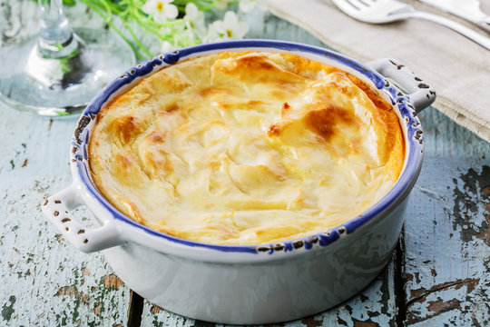 casserole with minced meat and mashed potatoes