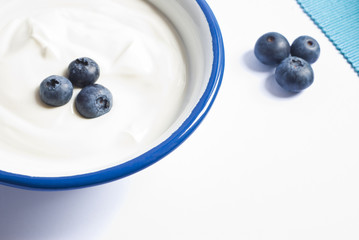 natural yogurt