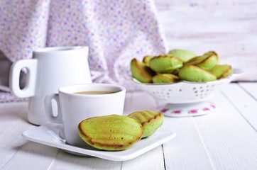 Green cupcake