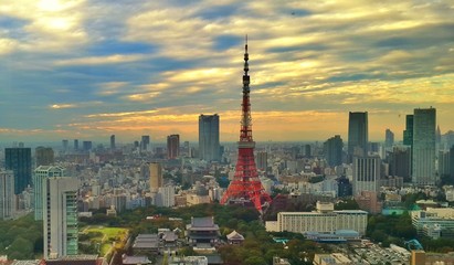 Fototapeta premium Zachód słońca na wieży w Tokio