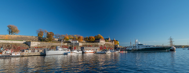 Naklejka premium Panoramic view at Akershus Fortress at fall