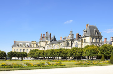 Fototapeta na wymiar Castle of Fontainebleau