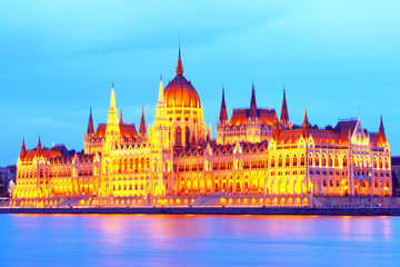 Fototapeta premium Hungary. Budapest. Night. Parliament palace