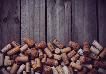 Lots of wine corks