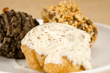 Donut ball