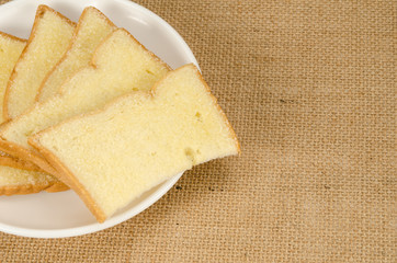Slice crispy bread