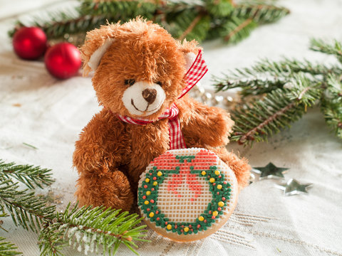 Christmas cookie and bea