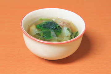 Vegetable gourd soup with minced pork and tofu