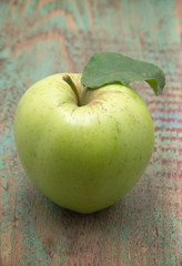 Green apple 