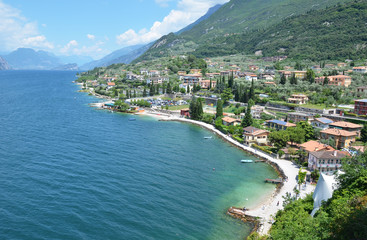 Fototapeta na wymiar Malcesine - a beautiful relaxed town at lake Garda, Italy