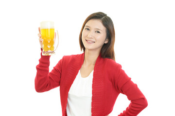 ビールを飲む女性 © Liza5450