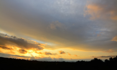 Fototapeta na wymiar clouds at dusk