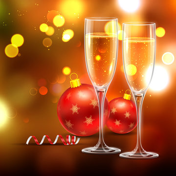 Wine glass with Christmas ball