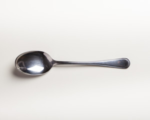 Suppenlöffel aus Edelstahl zum Essen, Freisteller