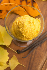pumpkin ice cream