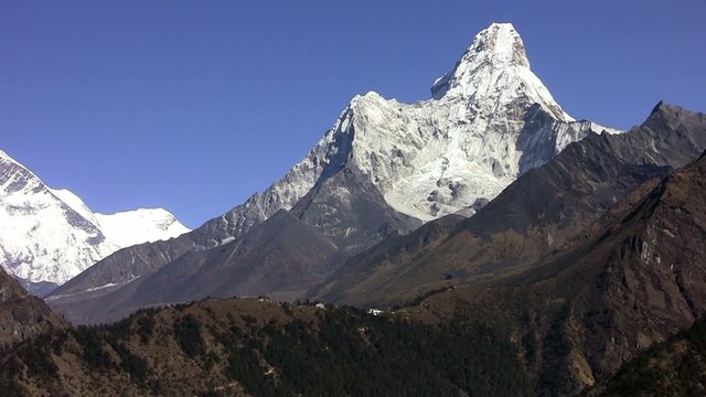 View of the Ama Dablam. Himalayas. Nepal.