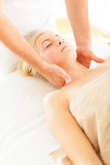 Obraz na płótnie Canvas Neck Massage