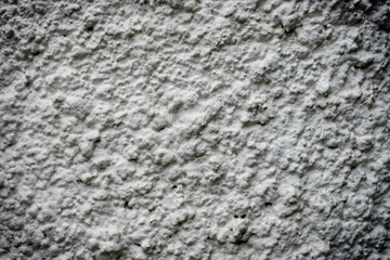 white rough concrete wall