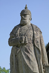 Fototapeta premium Denkmal Friedrich III. Sennhütte Bad Pyrmont