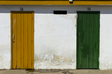 Fototapeta na wymiar Porte colorate