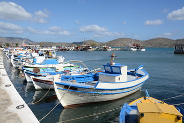 Fototapeta na wymiar Hafen von Elounda, Kreta