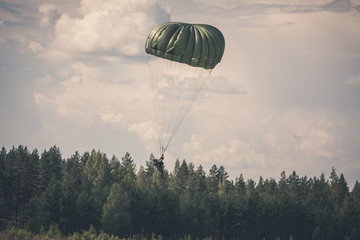 Parachutist in the war