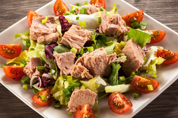 Tuna and vegetable salad
