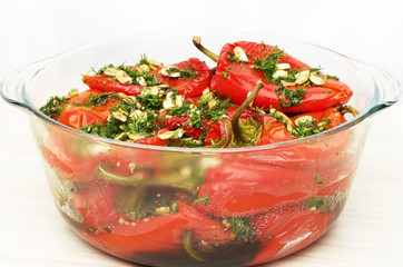 Marinated red peppers with garlic and dill