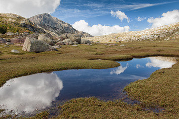 Naklejka premium Lac de Nino- Corse