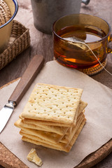 crackers