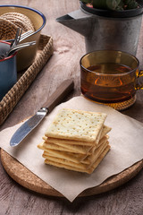 Tea time with crackers