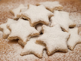Cinnamon stars