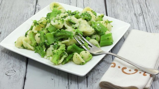 Orecchiette pasta with cauliflower