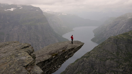 Trolltunga, Norway © knik