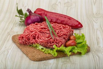 Raw minced beef