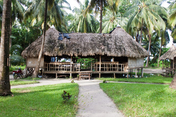 Fototapeta na wymiar Hut at tropical resort
