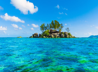 Lagoon Seascape Summer