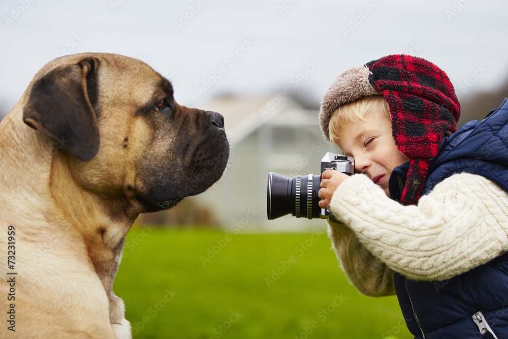 Wall mural Little photographer