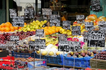 Waren am Obst und Gemüse Markt