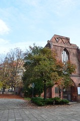 Fototapeta na wymiar Les vestiges de l'église Kloster à Berlin 