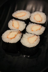 Imitation crabmeat suhi, kanikama maki