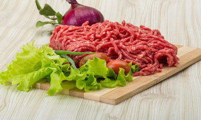Raw minced beef