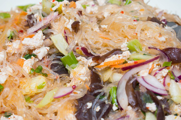 Thai noodles with vegetables