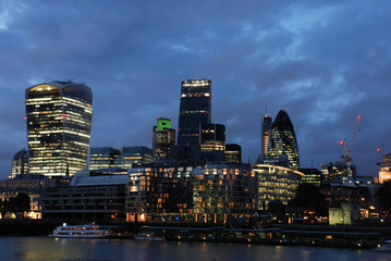 Obraz na płótnie Canvas City of London and Tower Bridge