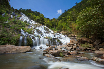 Fototapeta na wymiar Mae Ya waterfall at Doi Inthanon National Park, Chiangmai, Thail